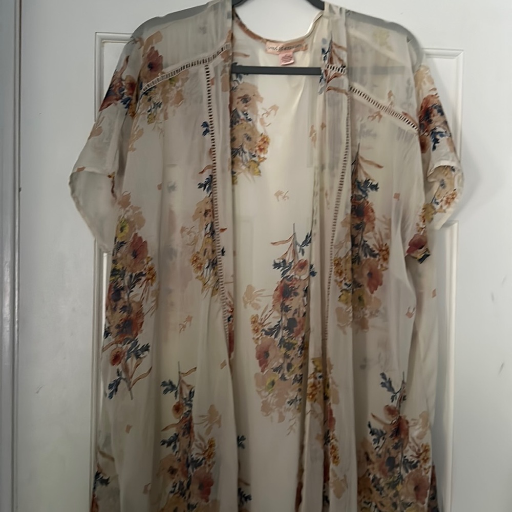 Floral kimono